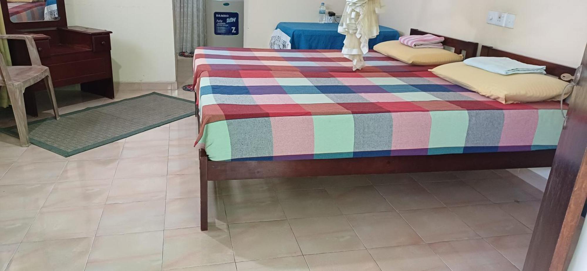 Twin Palms Hotel Mirissa Kültér fotó