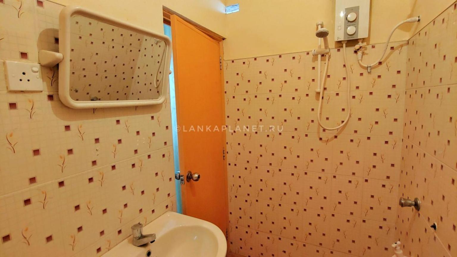 Twin Palms Hotel Mirissa Kültér fotó